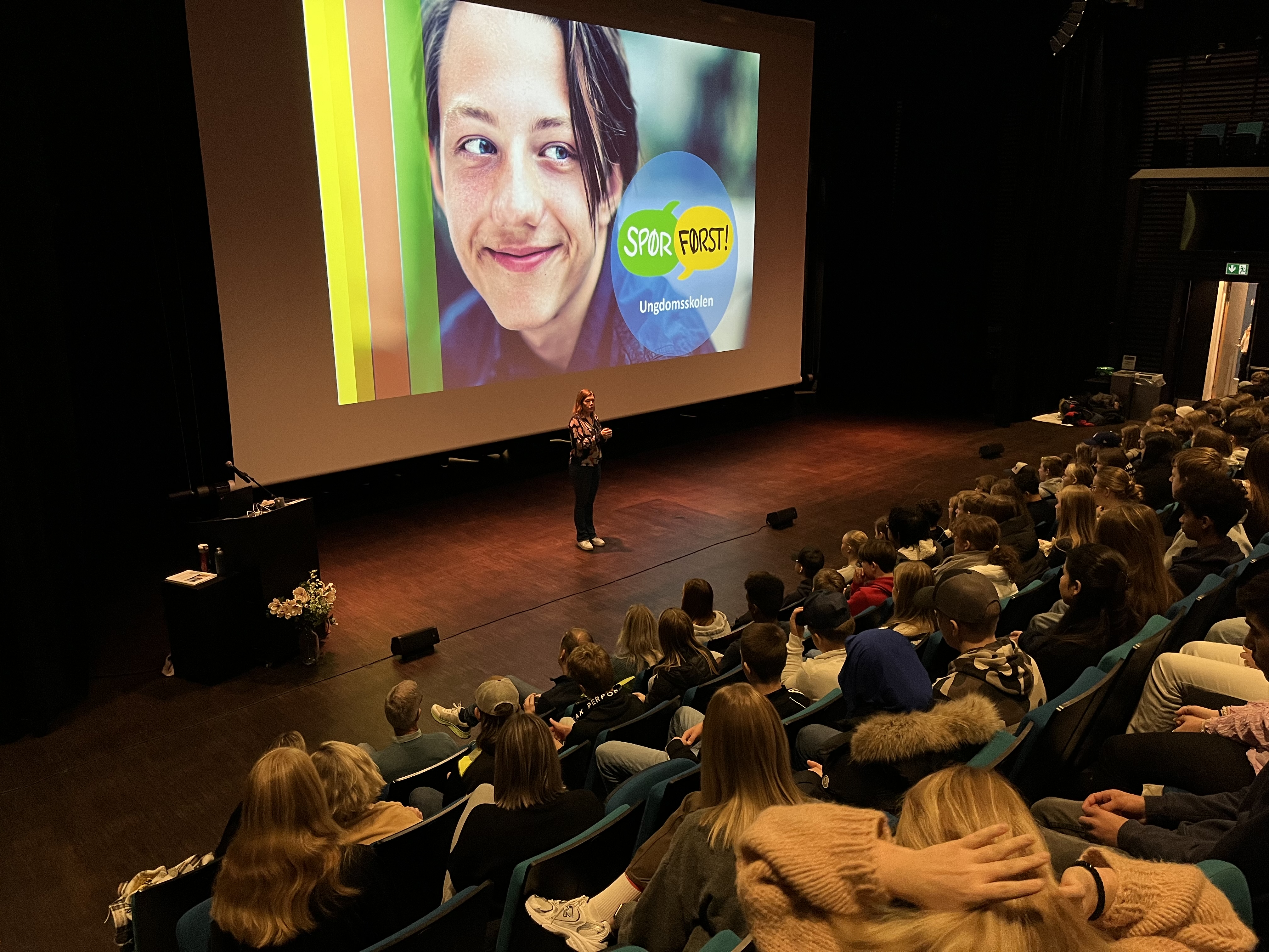 anderaa_Spørførst på scena