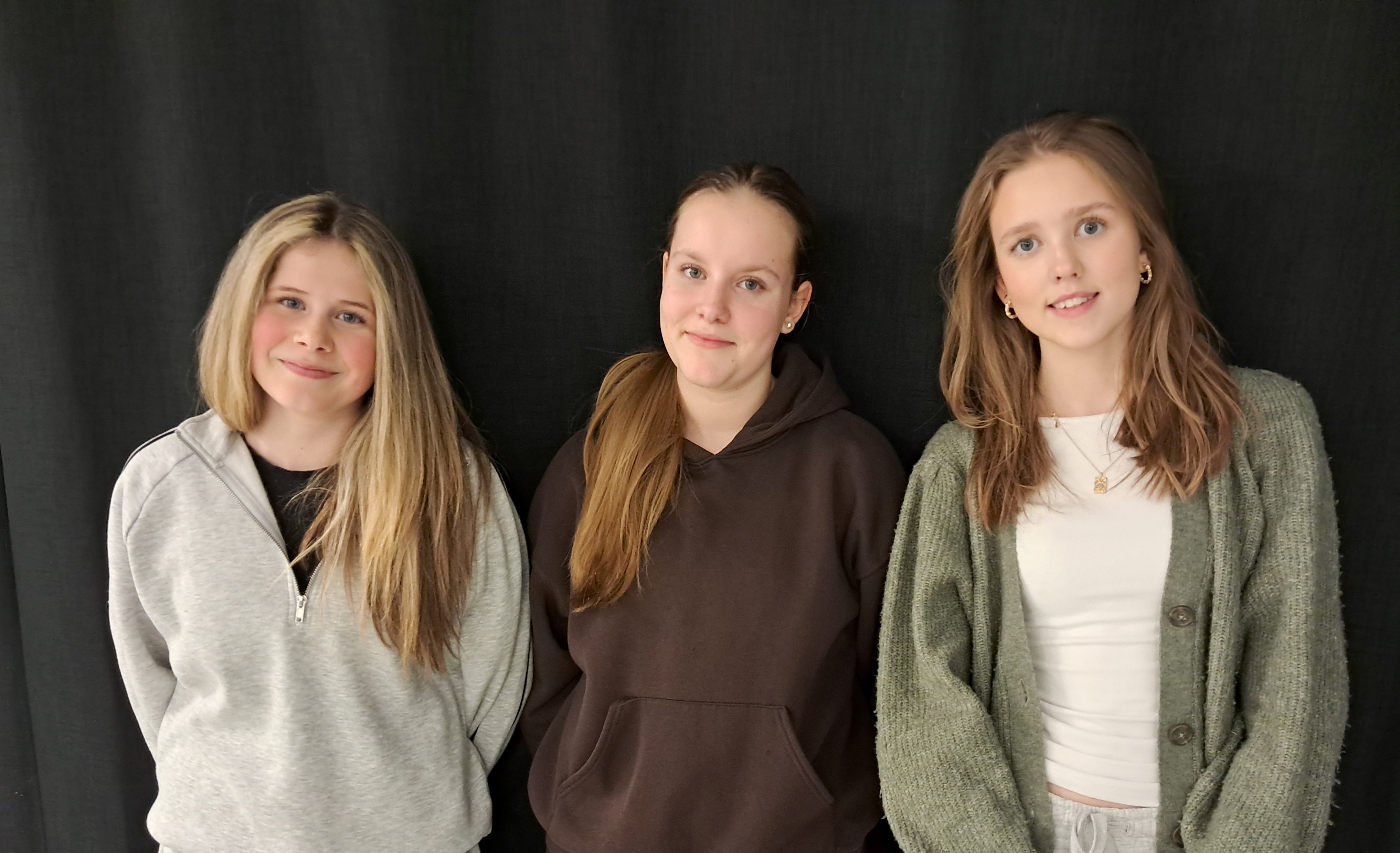 Jóhanna, Mille, Julie